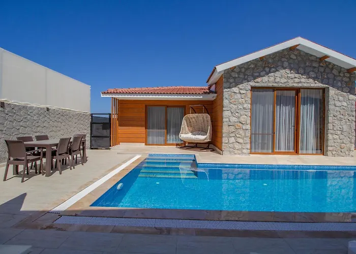 Patara Infinity 3+1 Villa, Oezel Havuzlu, *