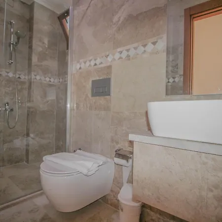 Patara Infinity 3+1 Villa, Oezel Havuzlu, ヴィラ *